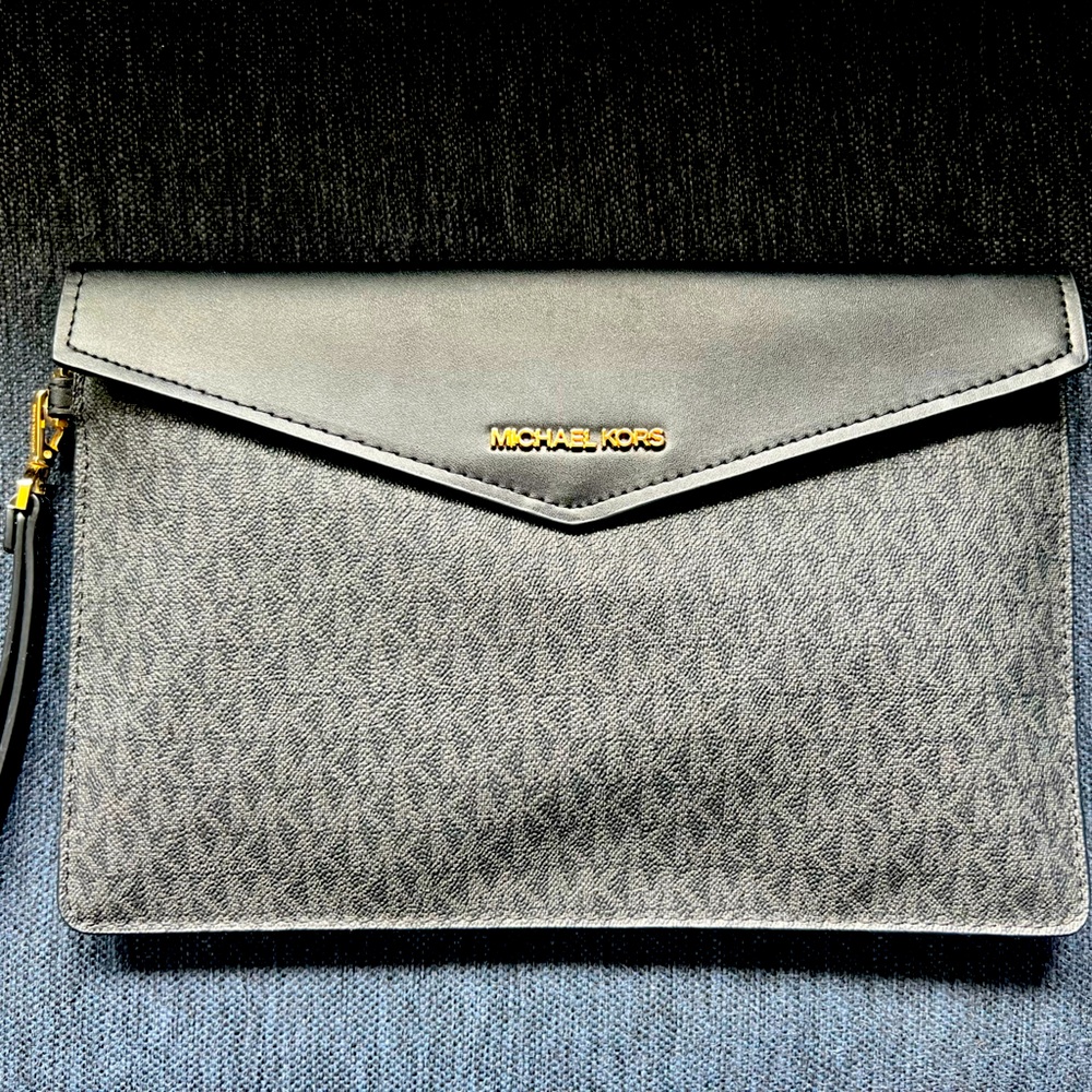 Michael Kors Large Black Wristlet Clutch